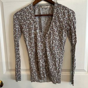 Old navy cheetah 🐆 print sweater